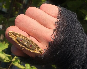 Victorian 15k Gold Ring: Antique Diamond & Ruby Statement Jewelry, 1840s