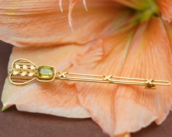 Victorian Peridot 15ct Gold Brooch, Fully Hallmarked, Victorian Floral Jewelry, Edwardian Jewelry, August Birthstone