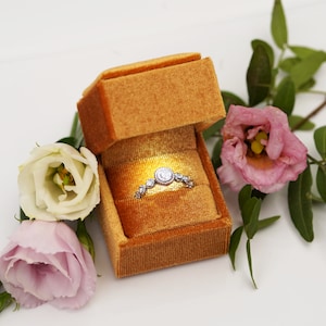10 Colors, Honey Color,  Great Quality Velvet LED Ring Box, Square Engagement Ring Box, Wedding  Elegant Keepsake Box,  Ring Bearer Box