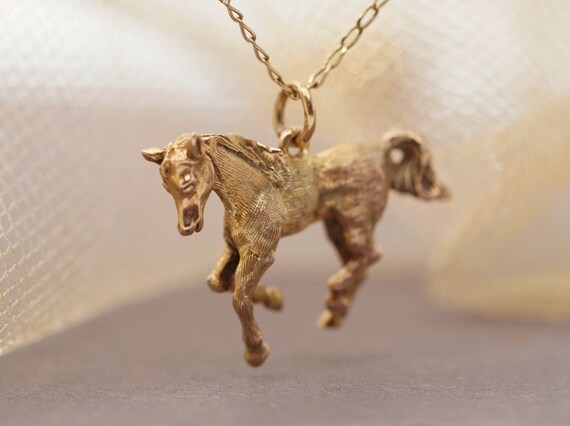9ct Antique Gold Horse Pendant, 1920s Fully Hallm… - image 6