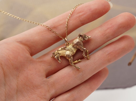 9ct Antique Gold Horse Pendant, 1920s Fully Hallm… - image 9