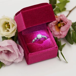 Great Quality Velvet LED Ring Box, 10 Colors, Hot Pink,  Square Engagement Ring Box, Wedding  Elegant Keepsake Box,  Ring Bearer Box