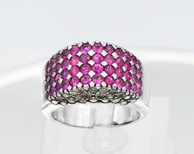 Exquisite 18k White Gold Cocktail Ring: Natural Pink Sapphire & Champagne Diamonds 3.57 CTW