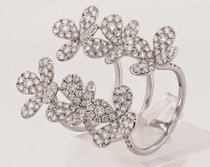 Exquisite 18k White Gold Floral Diamond Ring - 3 Shank Design with 246 Brilliant Cut Stones