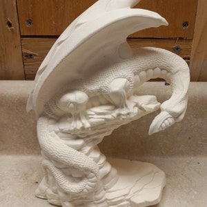 Small Lookout Dragon