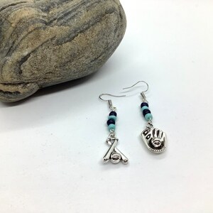 Seattle Mariners Earrings. Fishhook Style and Silver Charms. 