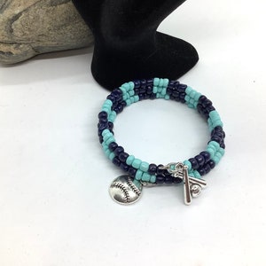 Memory wire Seattle Mariners bracelet. Silver baseball charms. One size fits most.