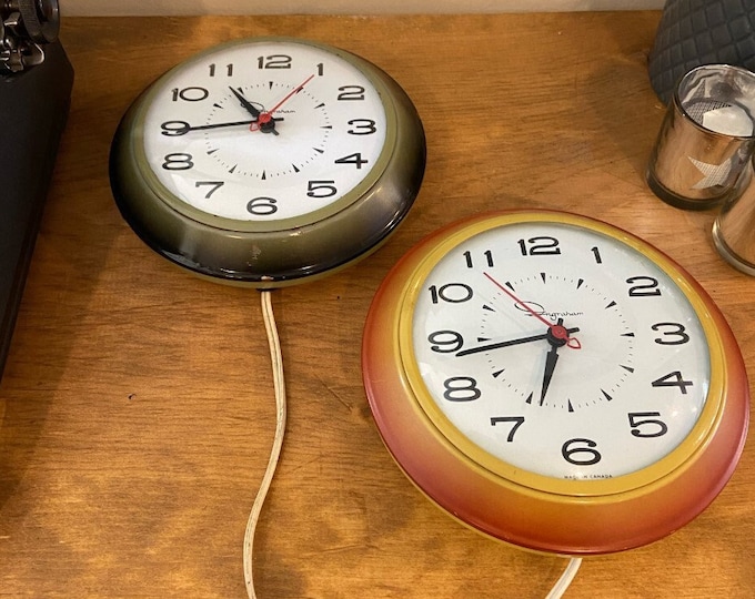 Set of 2 Vintage Ingraham Wall Clocks Etsy