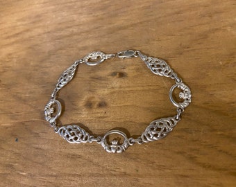 Claddagh Celtic Knot bracelet