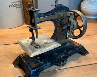 German Children Size Sewing Machine