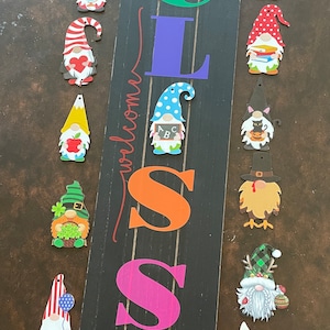 Teacher welcome class gnome Sign for classroom  wood attatchments Vertical interchangeable Sign for front door seasonal wall decor gift