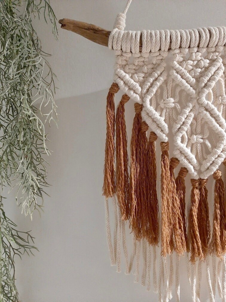 Macramé Wallhanging
