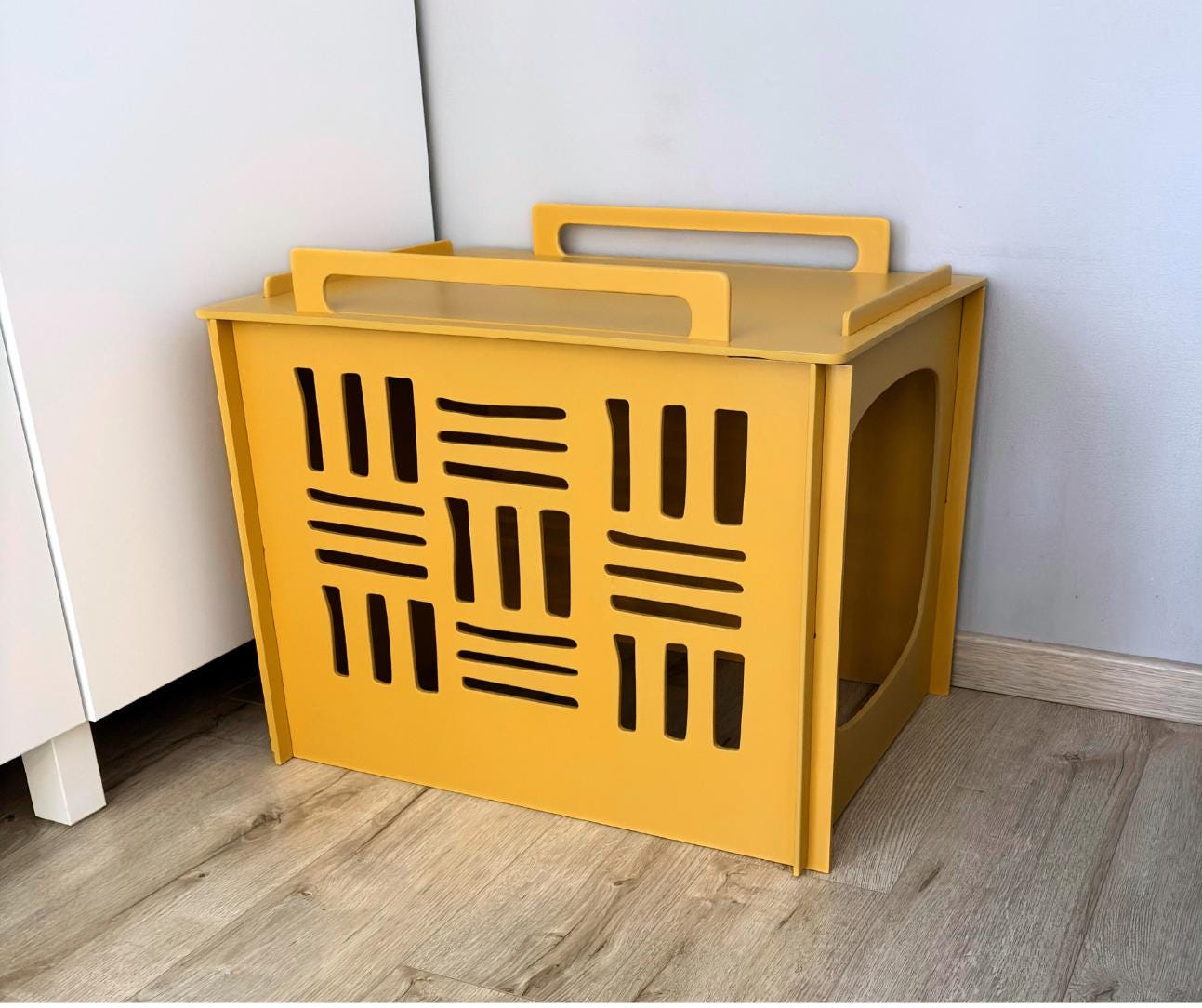 Modern Plywood Cat Litter Box Cover: Decorative Pet Furniture