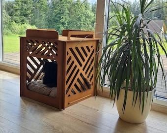 Modern Baltic Birch Pet House: Cat & Small Dog Crate