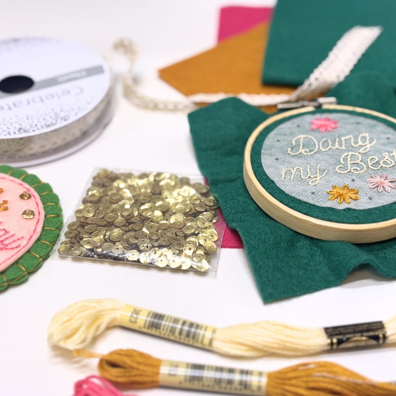 Felt Ribbon Template Felt Ribbon Stick and Stitch Design, Hand Embroidery Birthday Ribbon ...