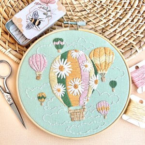 Whimsical Embroidery Image, Hot Air Balloon Embroidery Image, Hand Embroidery, Fun Embroidery Image, Summer Embroidery Template image 2