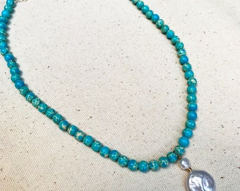 Collar imperial de cuentas de jaspe / Colgante de perla barroca de moneda plana natural / Perla blanca de agua dulce