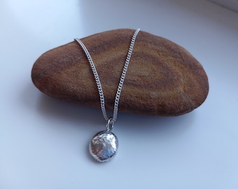 Solid silver pebble pendant
