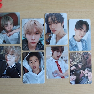 Cartes photo RIIZE aléatoires
