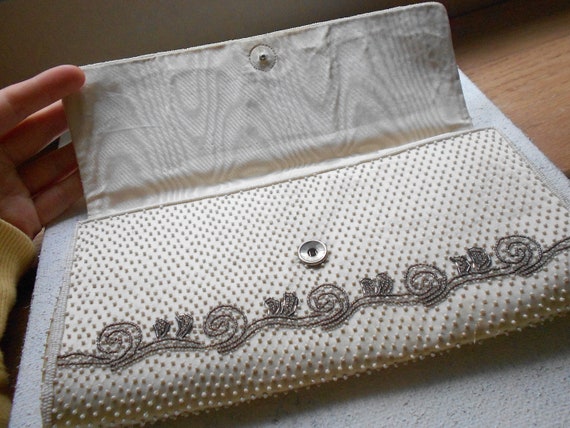 Handmade Vintage Clutch Purse - image 3