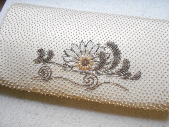 Handmade Vintage Clutch Purse - image 2