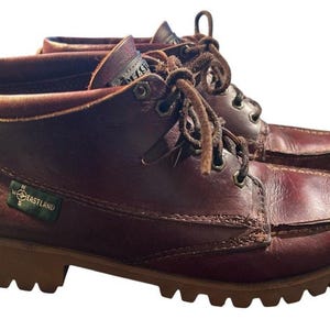 Vtg 90s Eastland Low Leather Ankle Boots Lace up Chukka Vibram