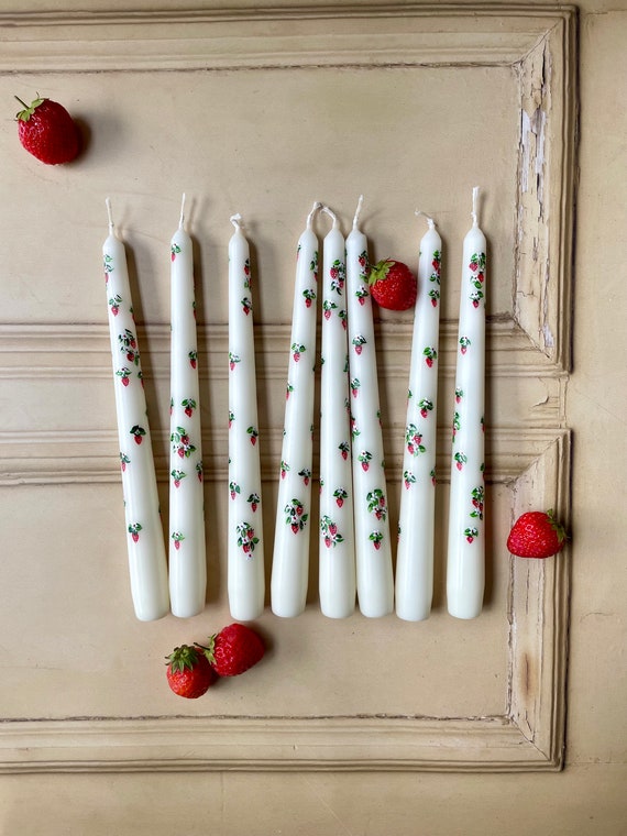 Scandi Christmas Scatter Red on Ivory Scandi Christmas Scatter Red on Ivory