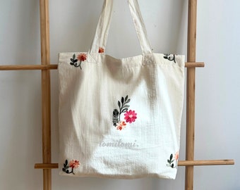 Chic Embroidered Floral Tote Bag with Multiple Flowers Design - Hidden Inner Pocket - Cotton and Canvas - Gift For Her