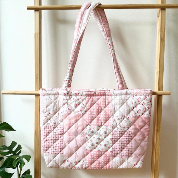 Quilted Tote Bag, Pink Patchwork Floral Tote, Cottagecore Bag, Coquette Aesthetic Bag, Pink Gingham Tote, Handmade Quilted Bag Gift for Her