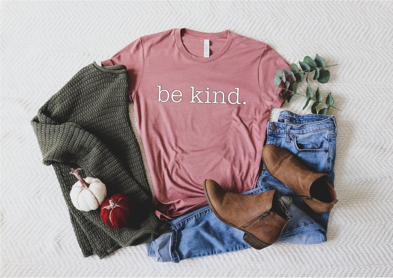 Camiseta «Sé amable», camiseta motivacional, camiseta positiva, camiseta inspiradora, camiseta de mujer, camiseta con buena vibra, regalos con frases positivas y bonitas imagen 2