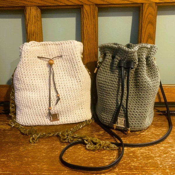 Crochet Bucket Bag, Vintage Inspired Handmade Purse, 2 Colors