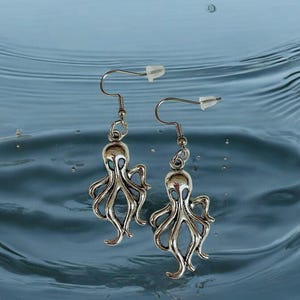 Octopus Earrings Silver Tentacle Earrings Silver Dangle Octopus Earrings Octopus Drop Earrings Ocean Creature Earrings