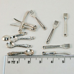 1:6 scale cutlery - tableware - for dollhouse food, 8 pcs