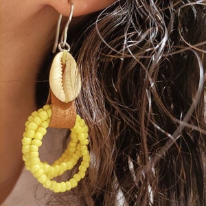 Cowrie earrings, Women&#39;s earrings, Shell earrings, Seed bead earrings, Women&#39;s jewelry