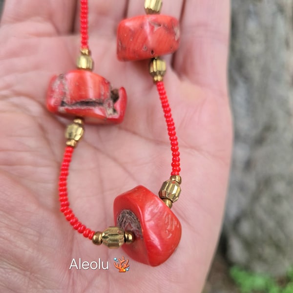 Sautoir pierres de corail rouges, Sautoir rouge, Collier perles de rocailles rouges, Collier corail, Cadeau mère, Cadeau femme, Bijoux boho