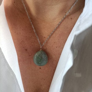 aventurine stone necklace, women's sautoir necklace, women's necklace, semi-precious stone necklace, chain and stone necklace, pendant necklace