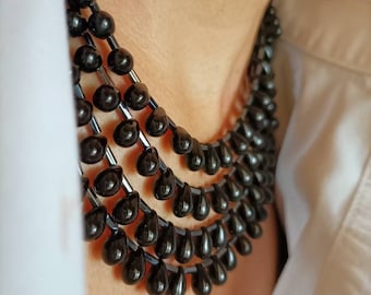 Collier perle l'arme noir, Collier noir, Collier en verre, Collier multi rang, Collier Fait à la main, Bijoux femme, Cadeau mère