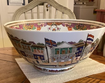 Chinese Export Reproduction Hong Bowl 14"