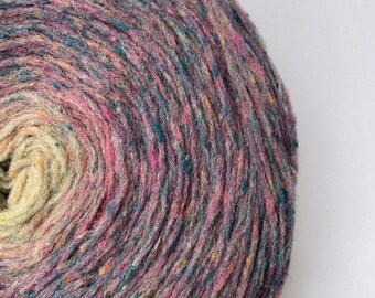 Dundaga Pencil Roving, Unspun Wool 1-ply, Multicoloured, Purple/Blue/Yellow, RY22