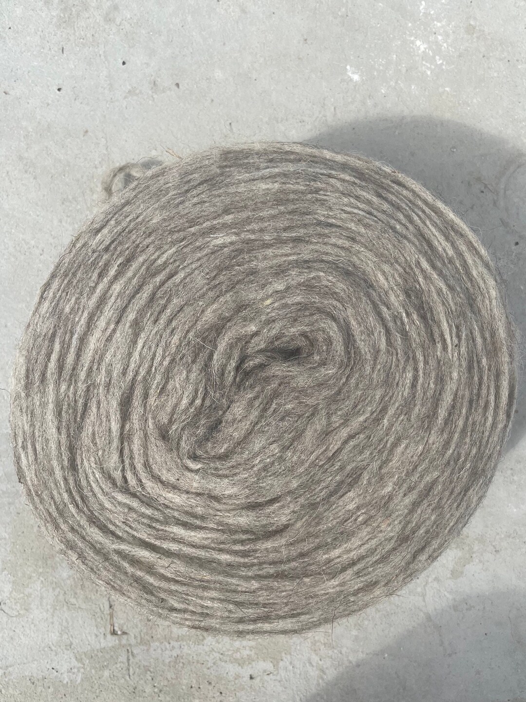 Dundaga Natural Gray Pencil Roving Unspun Wool 2-ply RY17_2 - Etsy