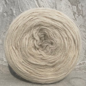 Natural Off White, Dundaga Pencil Roving, Unspun Wool 2-ply, RY15_2