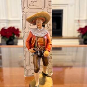 1967 ANRI wood carvings italy figures 6”  Best Man 688-316