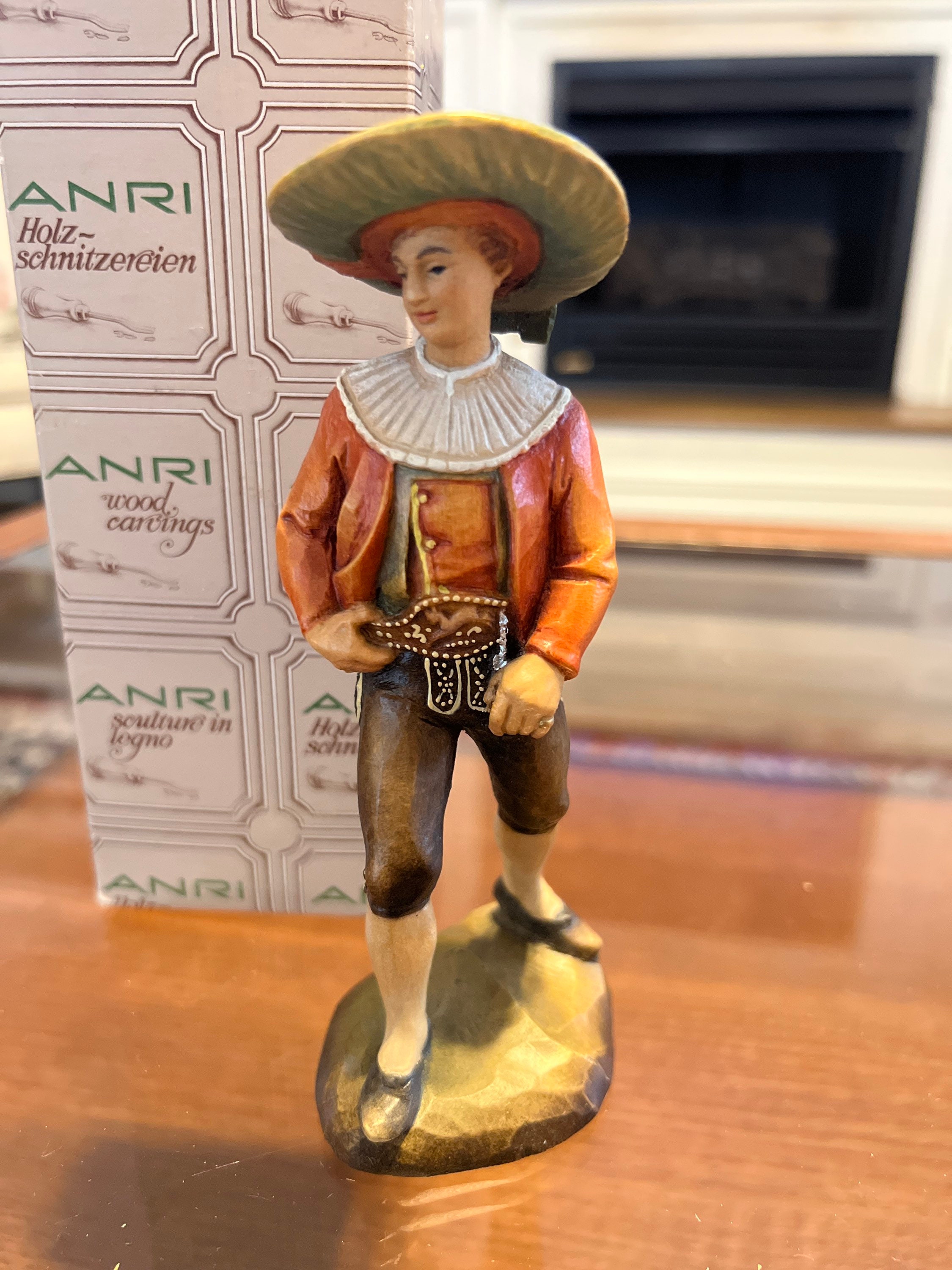 Anri wood carvings - Etsy 日本