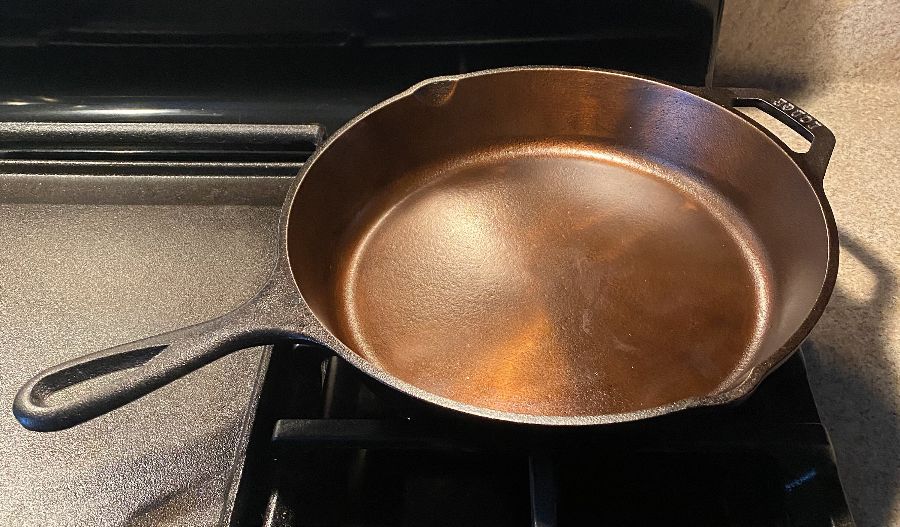 Lancaster Cast Iron Lightweight Cast Iron Skillet - 10.5” Pre-Seasoned Frying Pan Made in USA