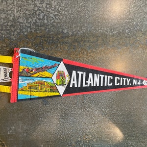Flâmula de lembrança de feltro vintage de Atlantic City, N.J.