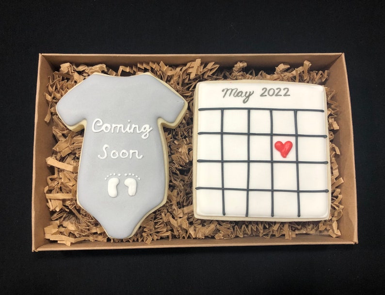 Baby Announcement Cookie Gift Set 2 Cookies  Item SHIPS in image 1