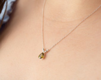 August Birthstone, Teardrop Necklace, Birthstone Necklace, Peridot Necklace, Necklace For Women, Birth Stone Pendant, August Birthday Gifts