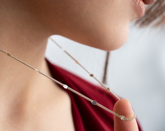 Disc Station Necklace, Silver Minimalist Necklace, Mini Station Necklace, Christmas Gift Necklace, Silver Disc Necklace, Chain Necklace Gift