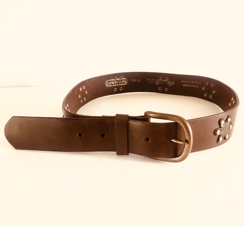 70s Brown leather belt with statement bronze colored buckle| Vintage western-inspired belt