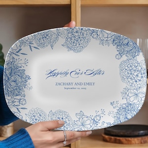 Personalized Bridal Shower Gift, Wedding Plates, Custom Wedding Gift, Personalized Platter, Gift for Groom and Bride, Engagement Gifts